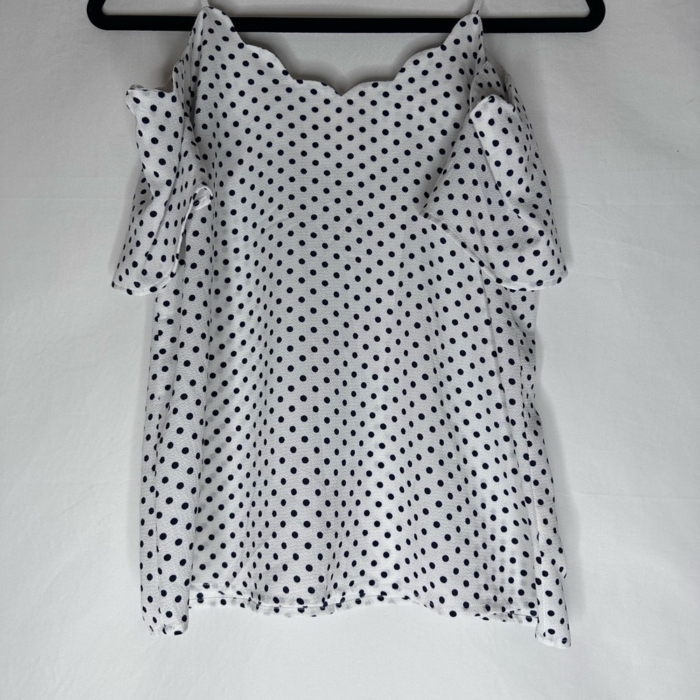 Monteau Cold Shoulder Top - Picture 2 of 4